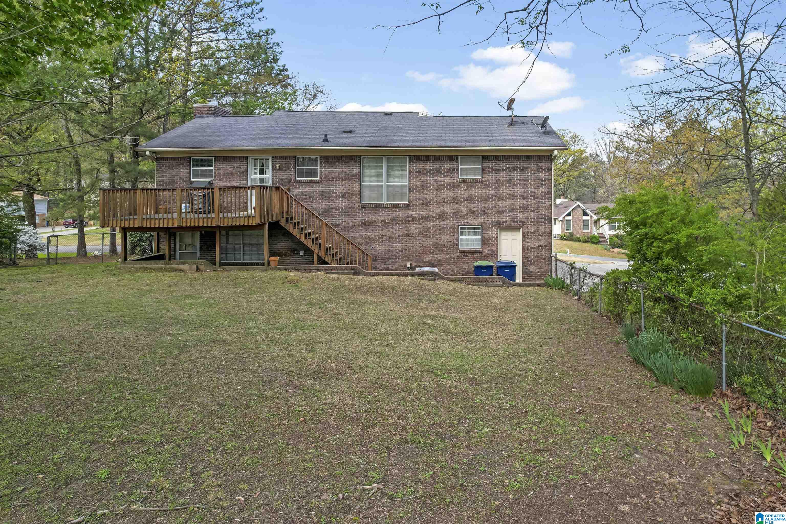 1450 Cross Path Drive Alabaster, AL 35007 - Photo 3 of 30 Gallery Image 3