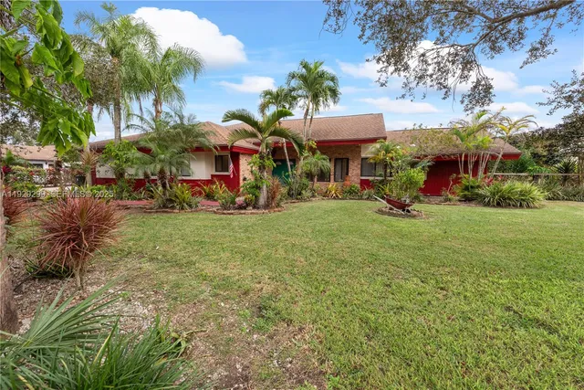 $849,900 | 27111 Southwest 155th Avenue, Homestead, FL 33032