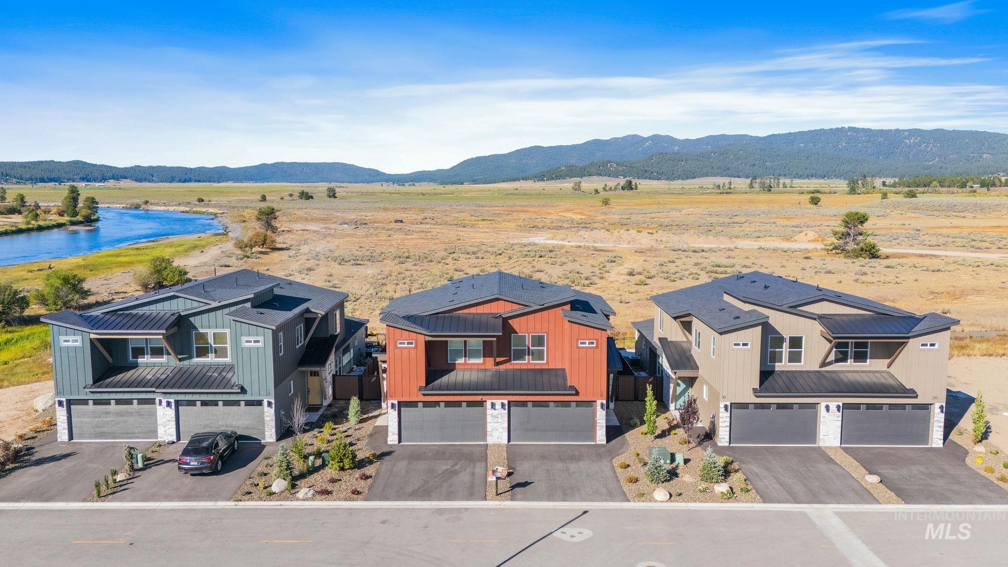 22 Bridger Street Cascade, ID 83611 - Photo 1 of 39 View of rural area with a water and mountain view