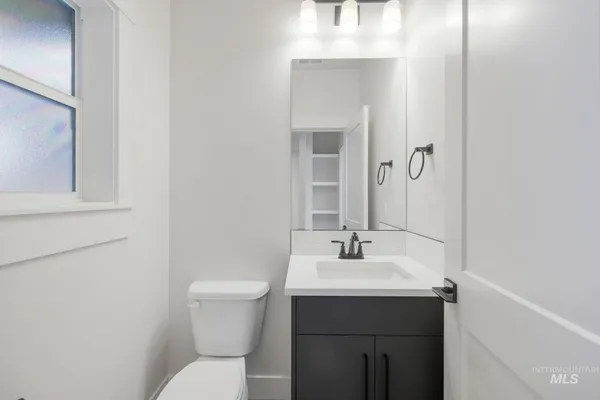 $514,900 | 22 Bridger Street, Cascade, ID 83611