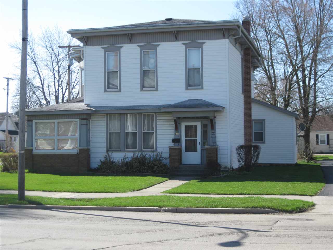 517 West Monroe Street Decatur, IN 46733 - Photo 3 of 19