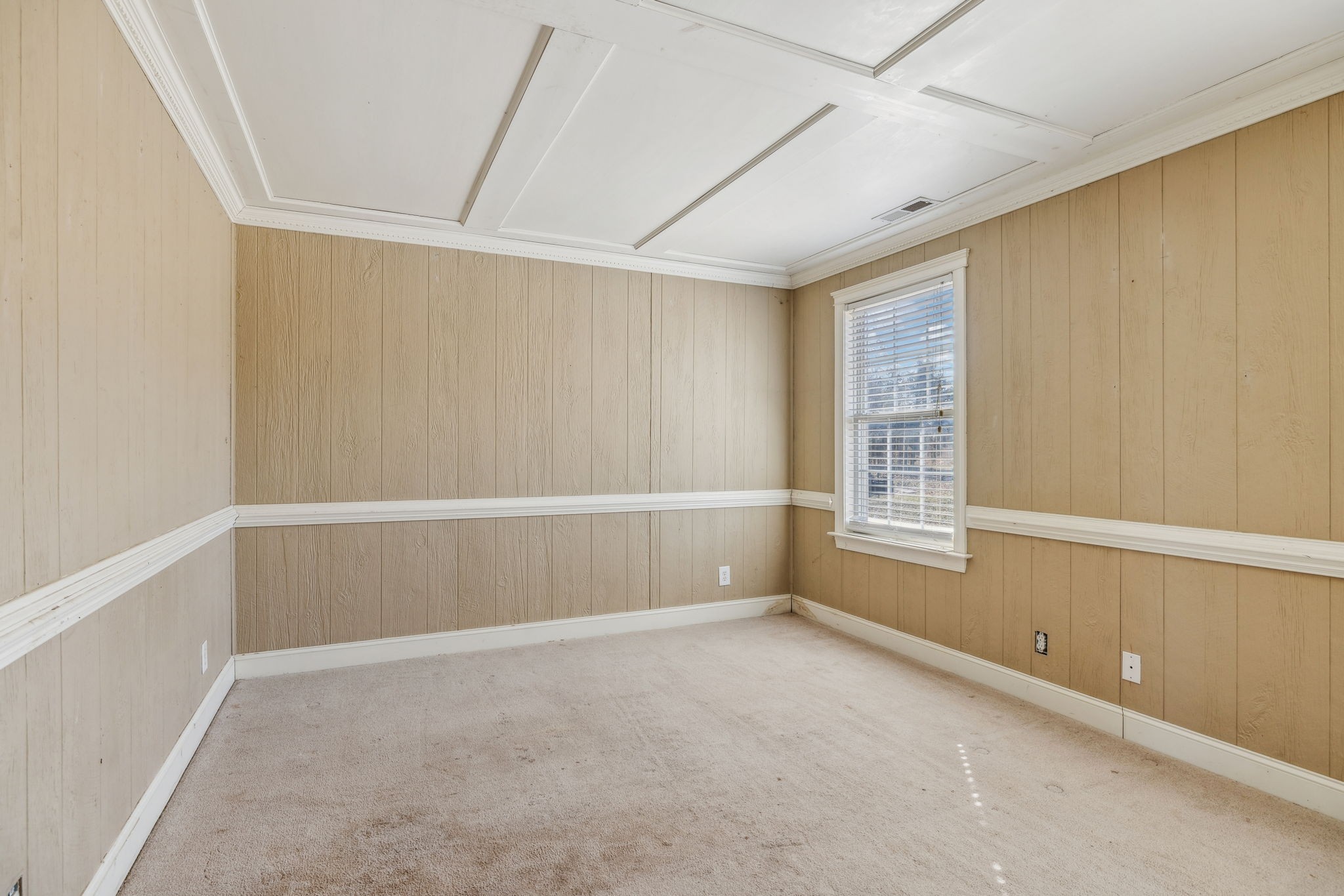 2185 Joe Brown Road Spring Hill, TN 37174 - Photo 25 of 96 a view of an empty room with a window