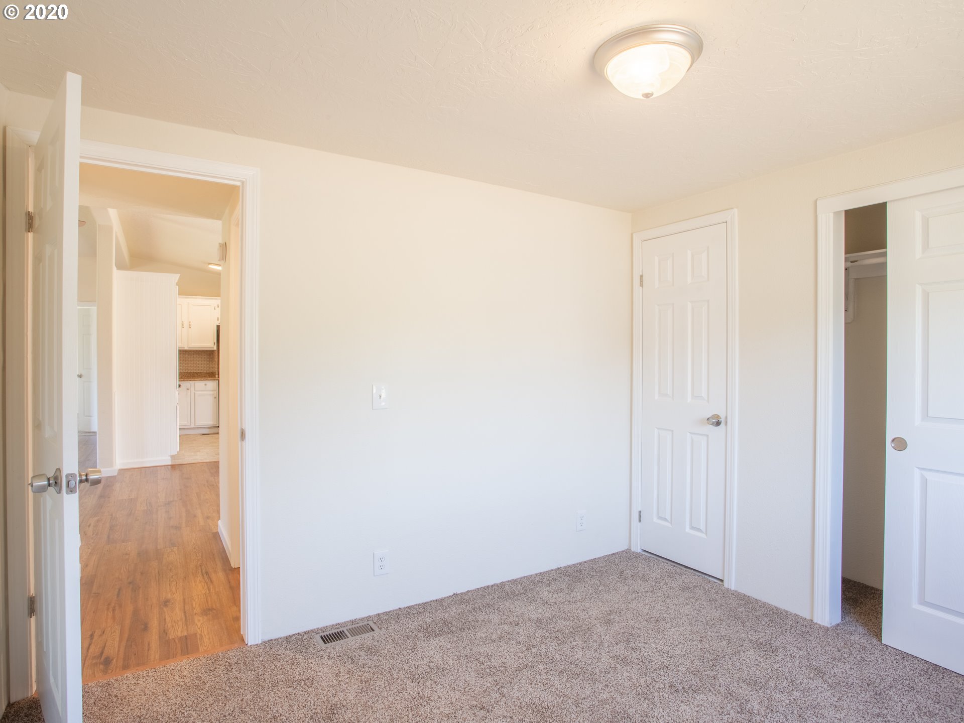 18401 South Redland Road Oregon City, OR 97045 - Photo 21 of 32 Gallery Image 21