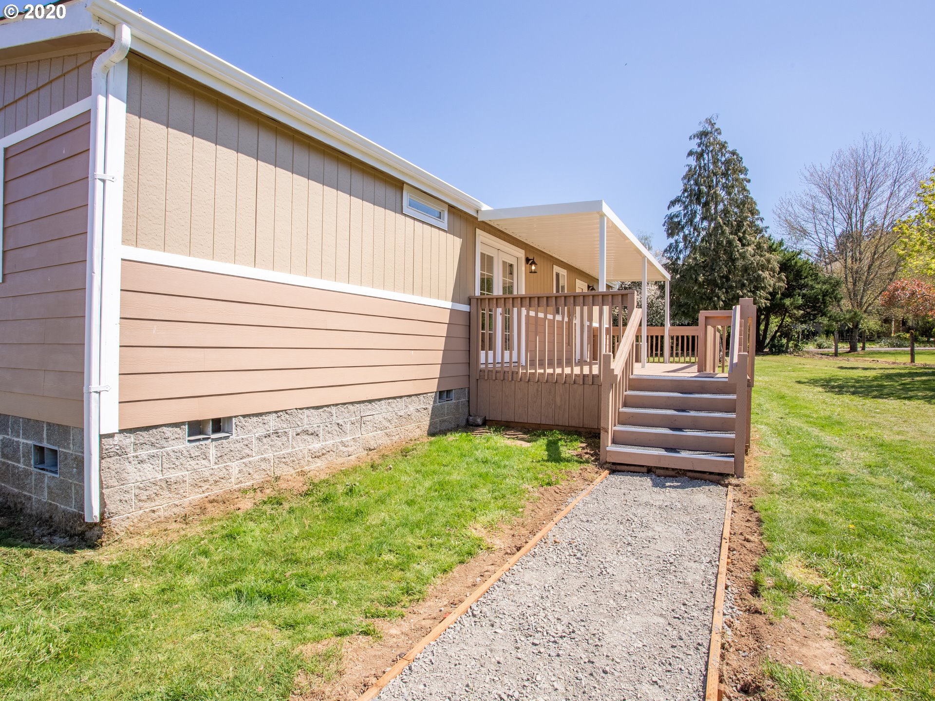 18401 South Redland Road Oregon City, OR 97045 - Photo 5 of 32 Gallery Image 5