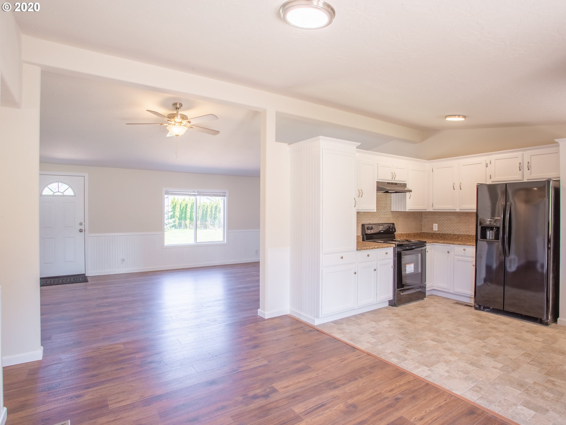 18401 South Redland Road Oregon City, OR 97045 - Photo 8 of 32 Gallery Image 8