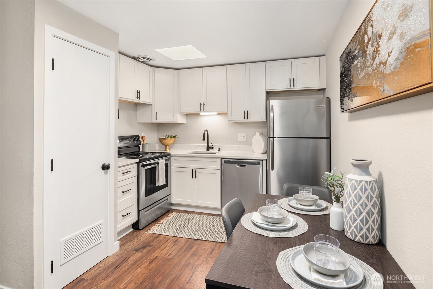 4308 Northeast Sunset Boulevard, Unit X7 Renton, WA 98059 - Photo 6 of 17