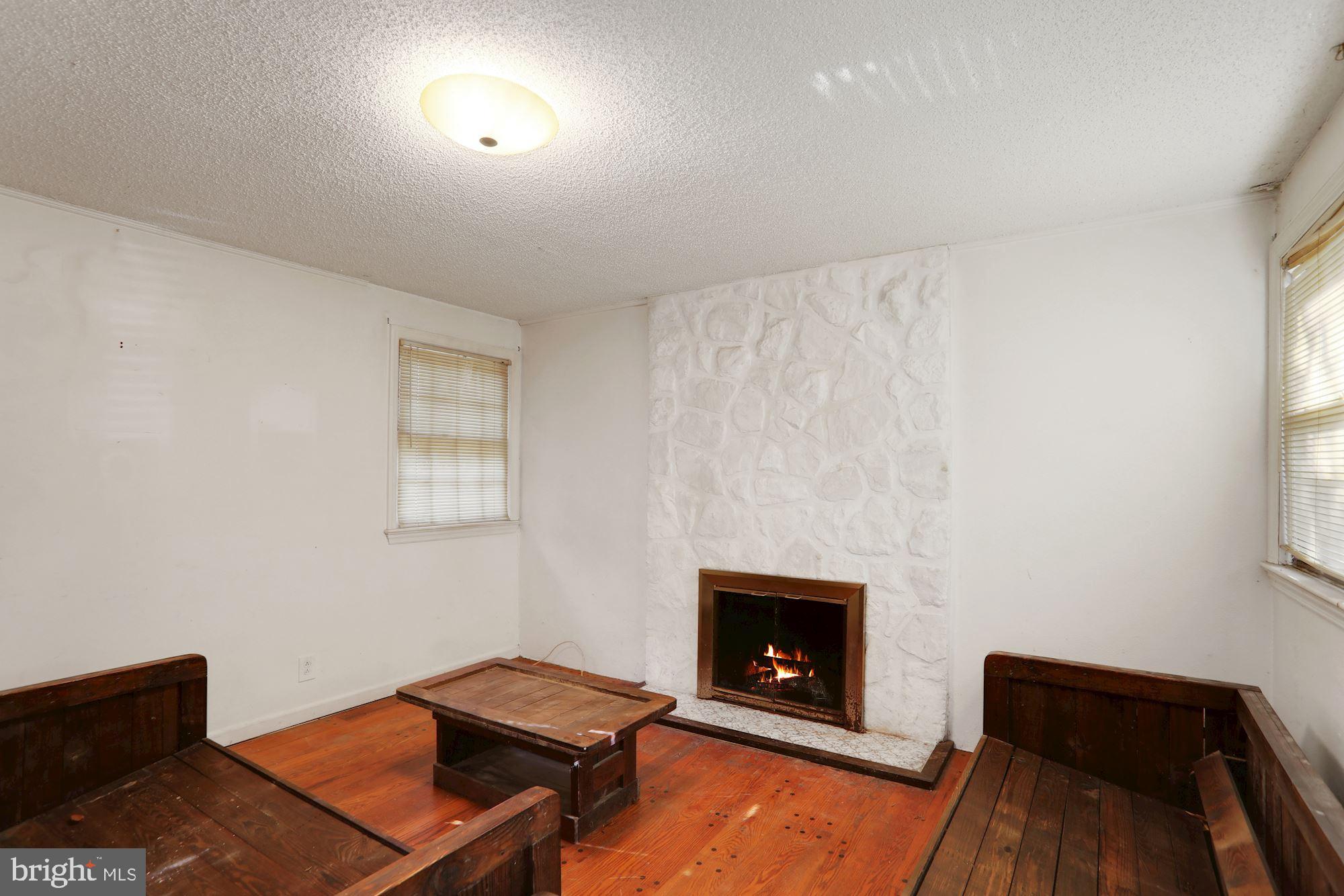 1224 Clements Bridge Road Woodbury, NJ 08096 - Photo 18 of 26 owners bedroom or den
