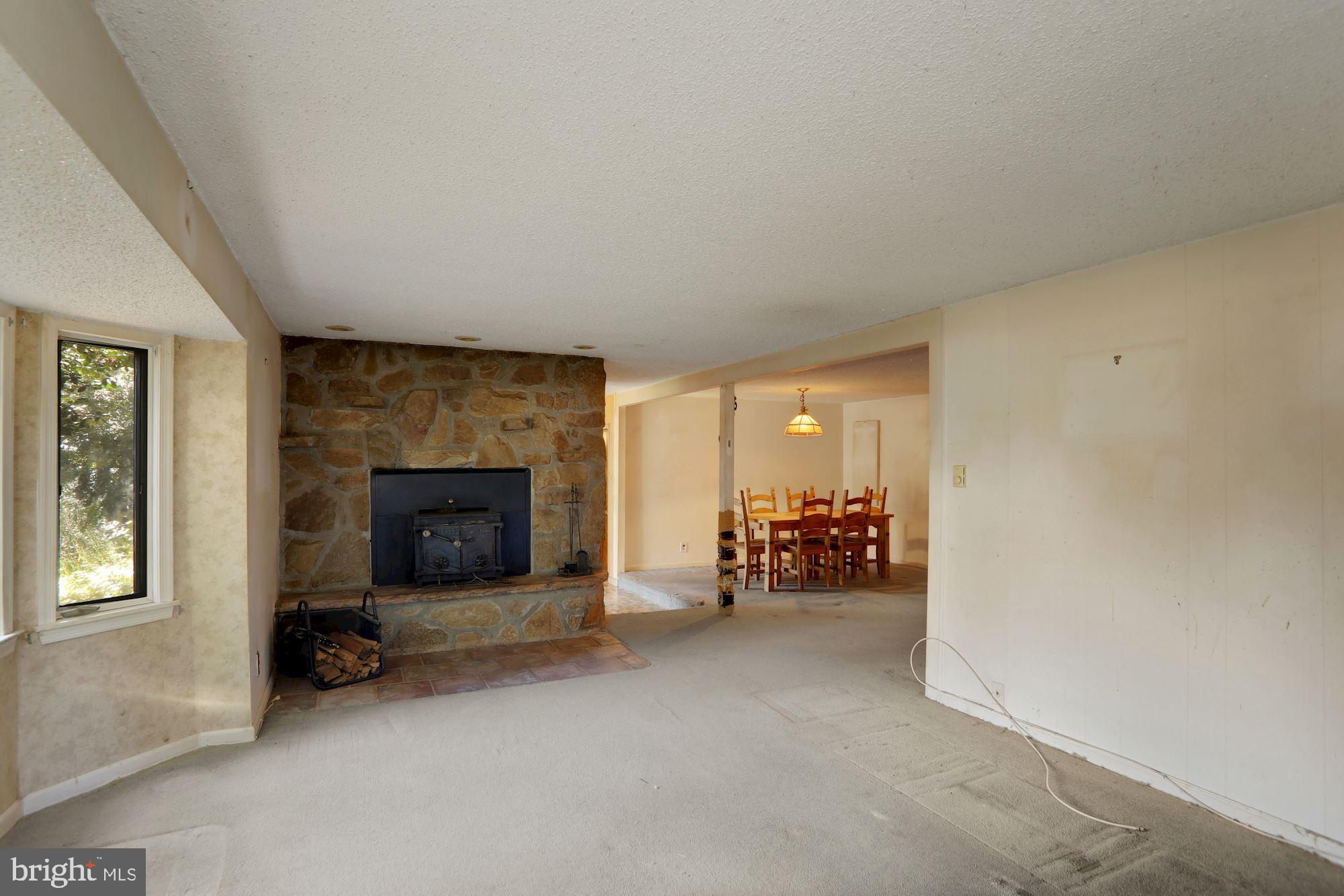 1224 Clements Bridge Road Woodbury, NJ 08096 - Photo 7 of 26 back to a comfortable living space