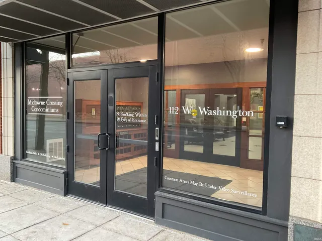 $1,550 | 112 West Washington Boulevard, Unit 319, Fort Wayne, IN 46802