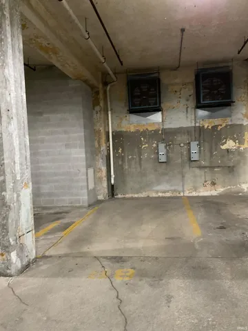 $1,550 | 112 West Washington Boulevard, Unit 319, Fort Wayne, IN 46802