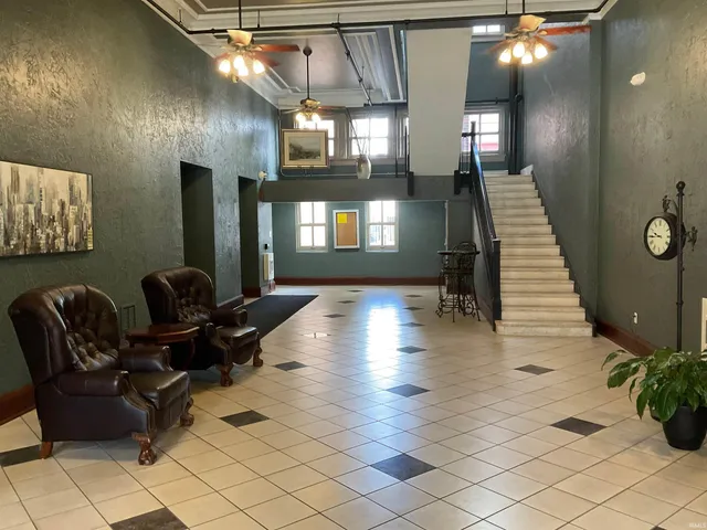 $1,550 | 112 West Washington Boulevard, Unit 319, Fort Wayne, IN 46802