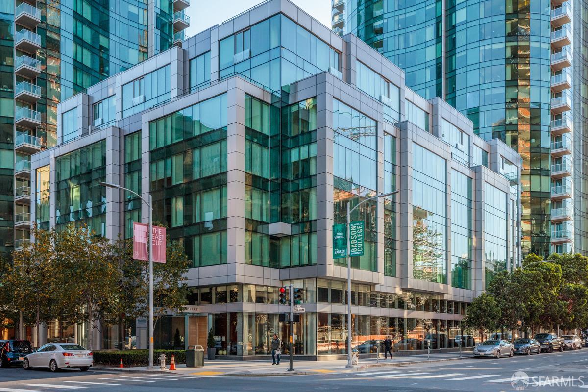 333 Main Street, Unit 4M San Francisco, CA 94105 - Photo 16 of 39 a view of a building and a street