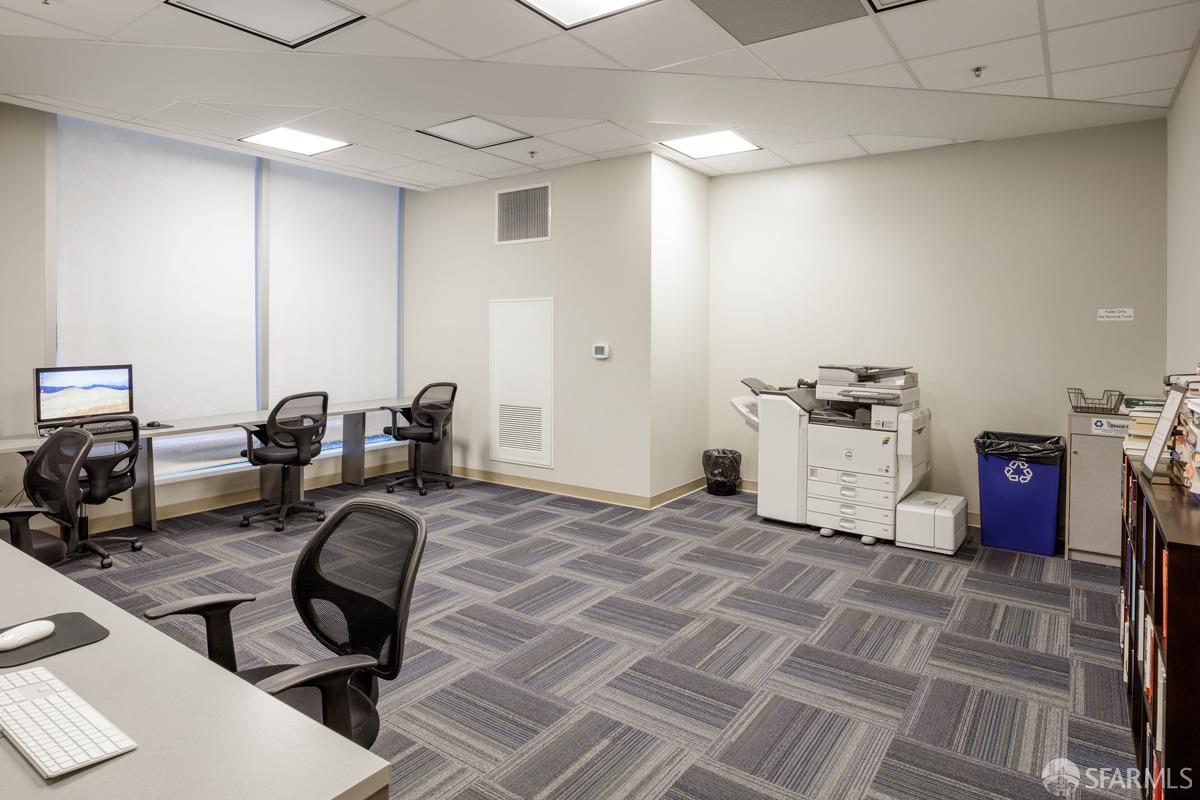 333 Main Street, Unit 4M San Francisco, CA 94105 - Photo 39 of 39 a view of a workspace with furniture