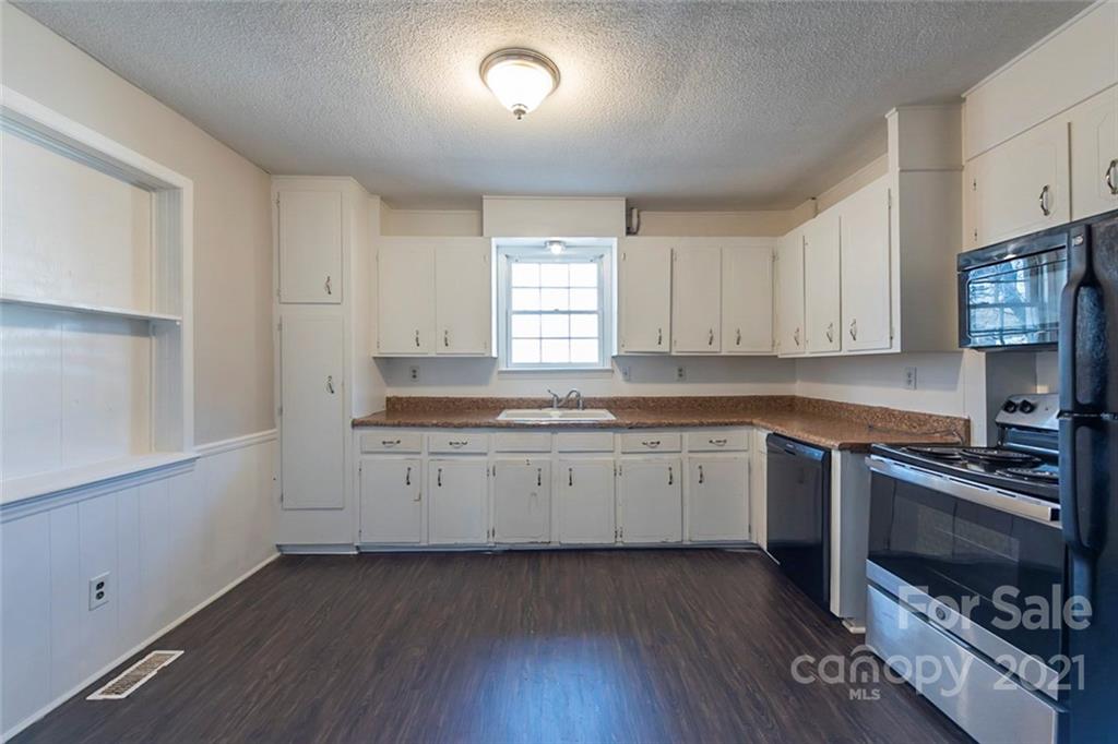 218 Ridley Street Rock Hill, SC 29730 - Photo 4 of 17 Gallery Image 4