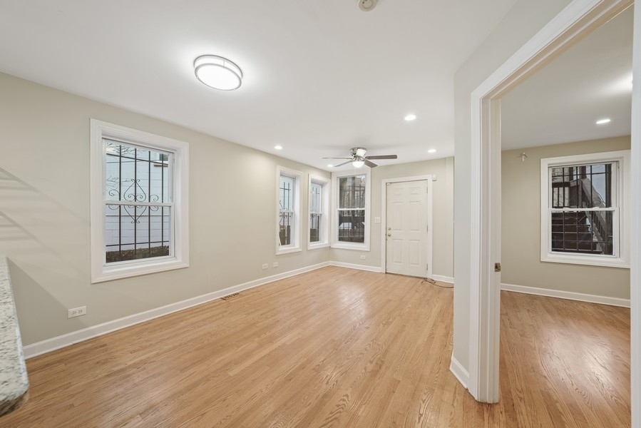 1548 North Honore Street, Unit 2R Chicago, IL 60622 - Photo 23 of 31