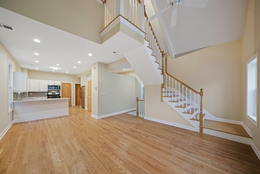 1548 North Honore Street, Unit 2R Chicago, IL 60622 - Photo 7 of 31