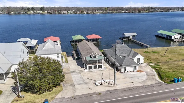 $835,000 | 7928 False River Road, Oscar, LA 70762