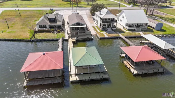 $835,000 | 7928 False River Road, Oscar, LA 70762