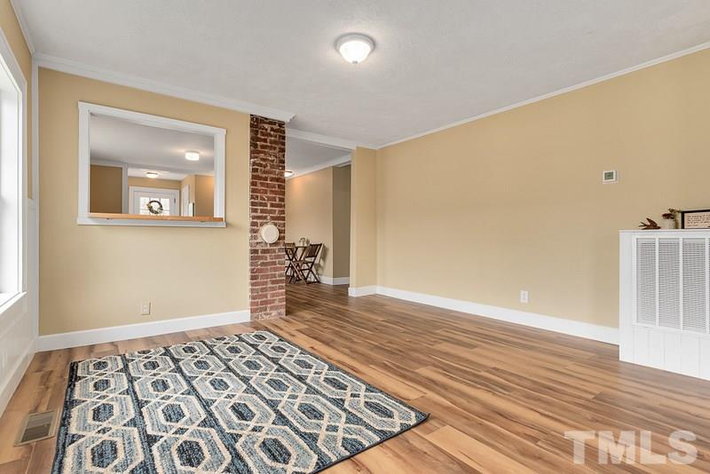 5666 Church Road Graham, NC 27253 - Photo 5 of 30 Gallery Image 5