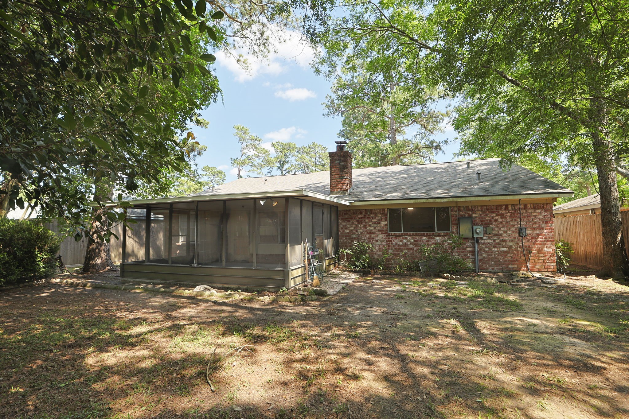 9618 Rannock Way Spring, TX 77379 - Photo 23 of 24 a front view of a house with a yard