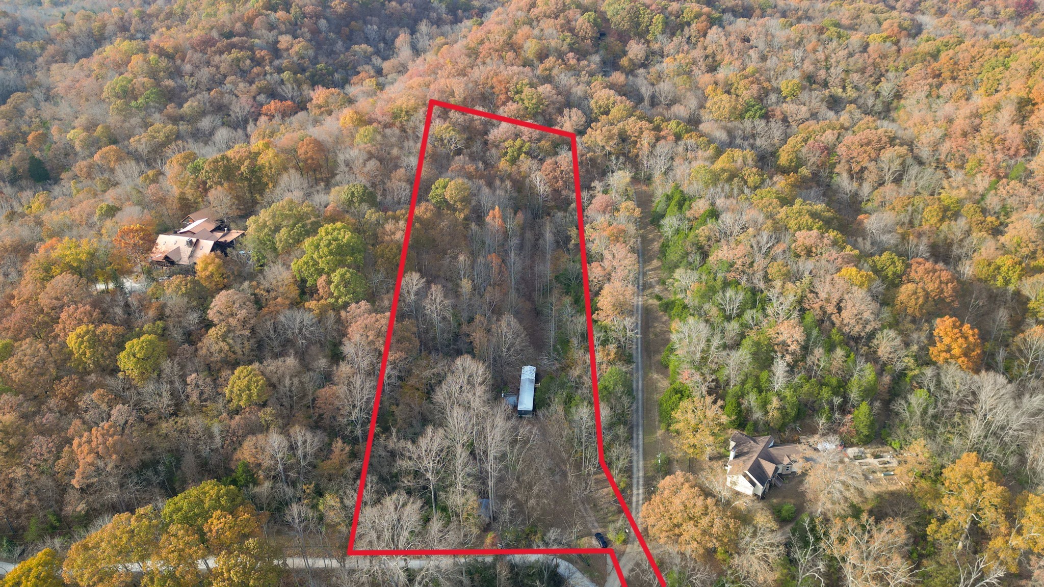 8552 Cub Creek Road Nashville, TN 37209 - Photo 15 of 45 a view of outside area