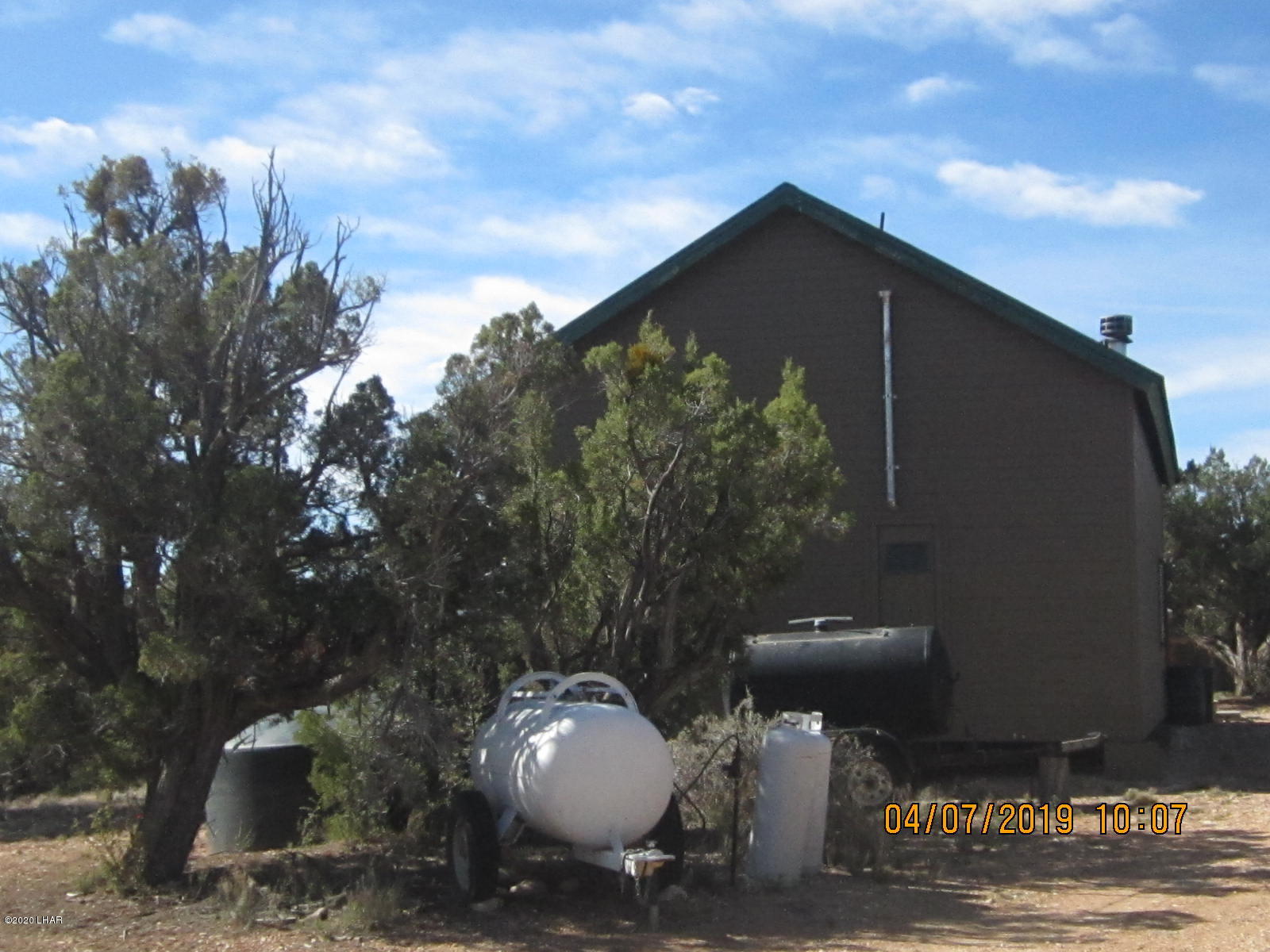 765 Pump House Road Seligman, AZ 86337 - Photo 27 of 70 092