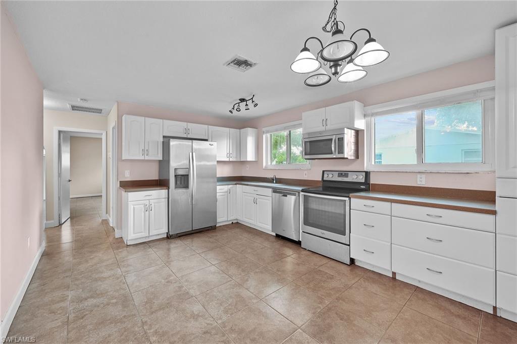 153 6th Street Naples, FL 34113 - Photo 13 of 21 Gallery Image 13