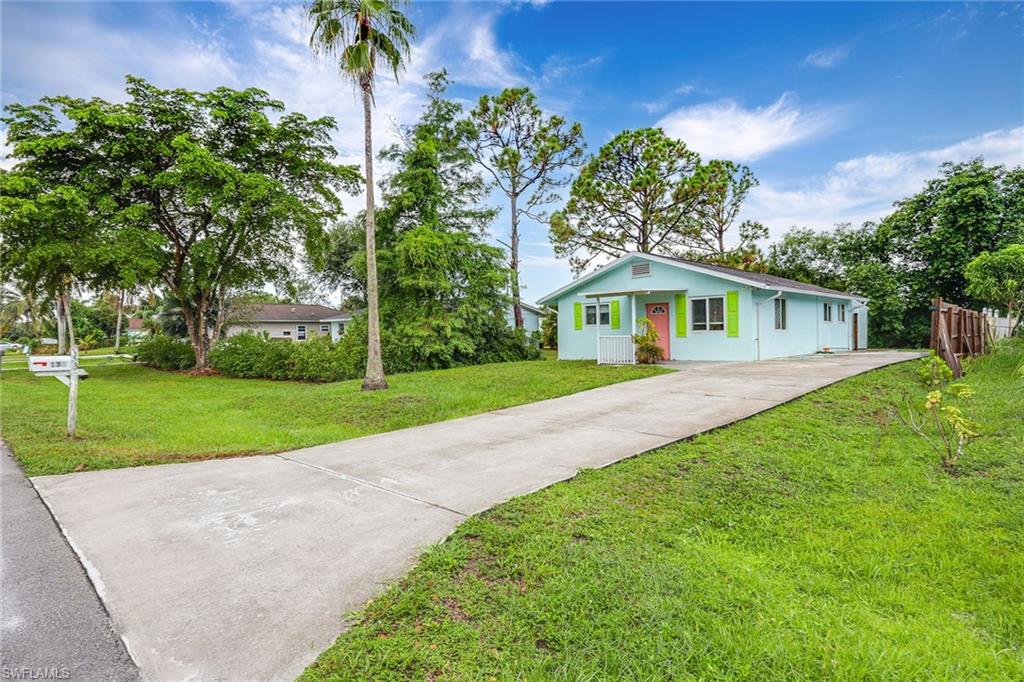 153 6th Street Naples, FL 34113 - Photo 4 of 21 Gallery Image 4