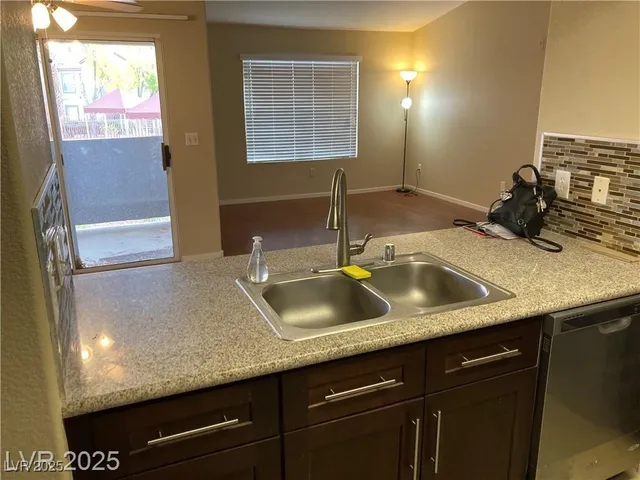 $1,245 | 2300 East Silverado Ranch Boulevard, Unit 2164, Las Vegas, NV 89123