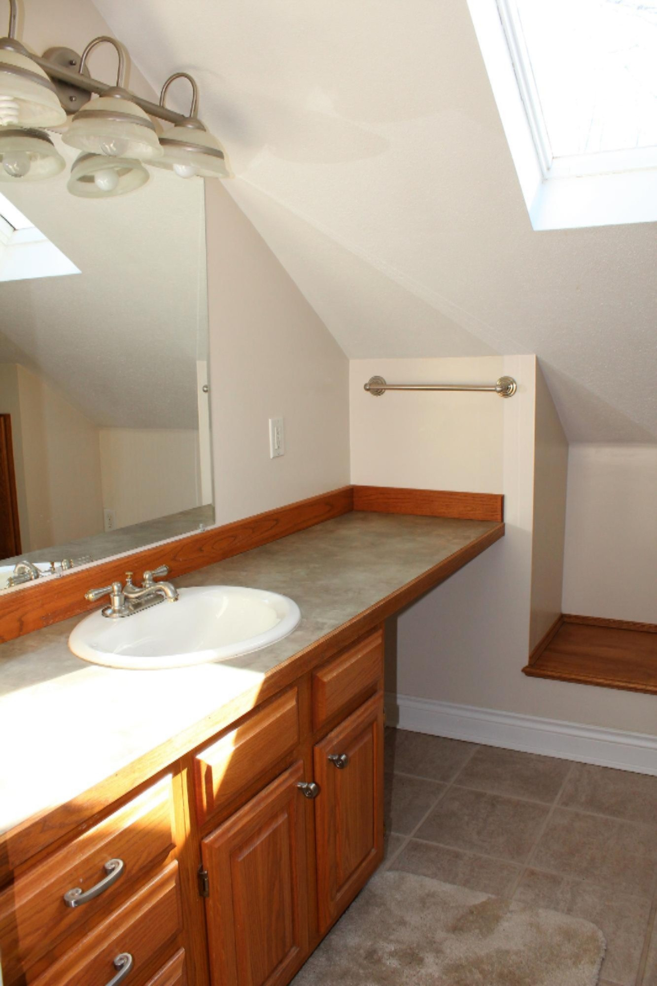 7551 West R Avenue Kalamazoo, MI 49009 - Photo 34 of 62 Master bath