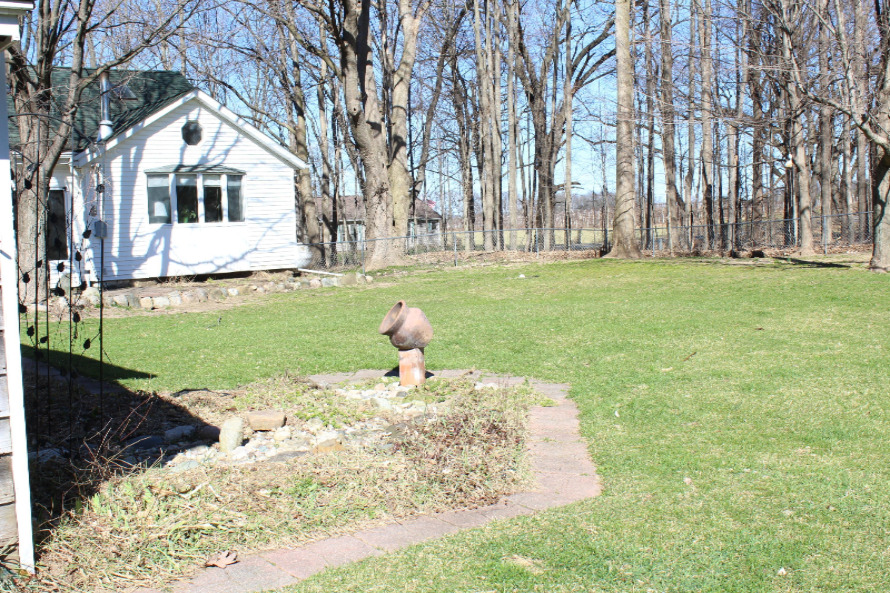 7551 West R Avenue Kalamazoo, MI 49009 - Photo 60 of 62 Back yard
