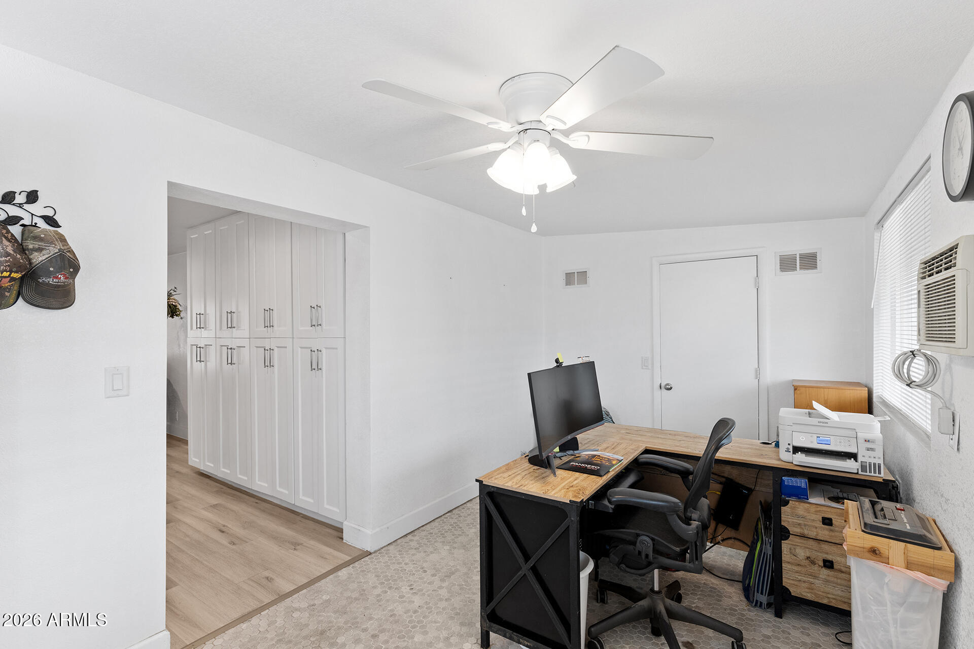 5502 East Butte Street Mesa, AZ 85205 - Photo 11 of 22 Office / Den