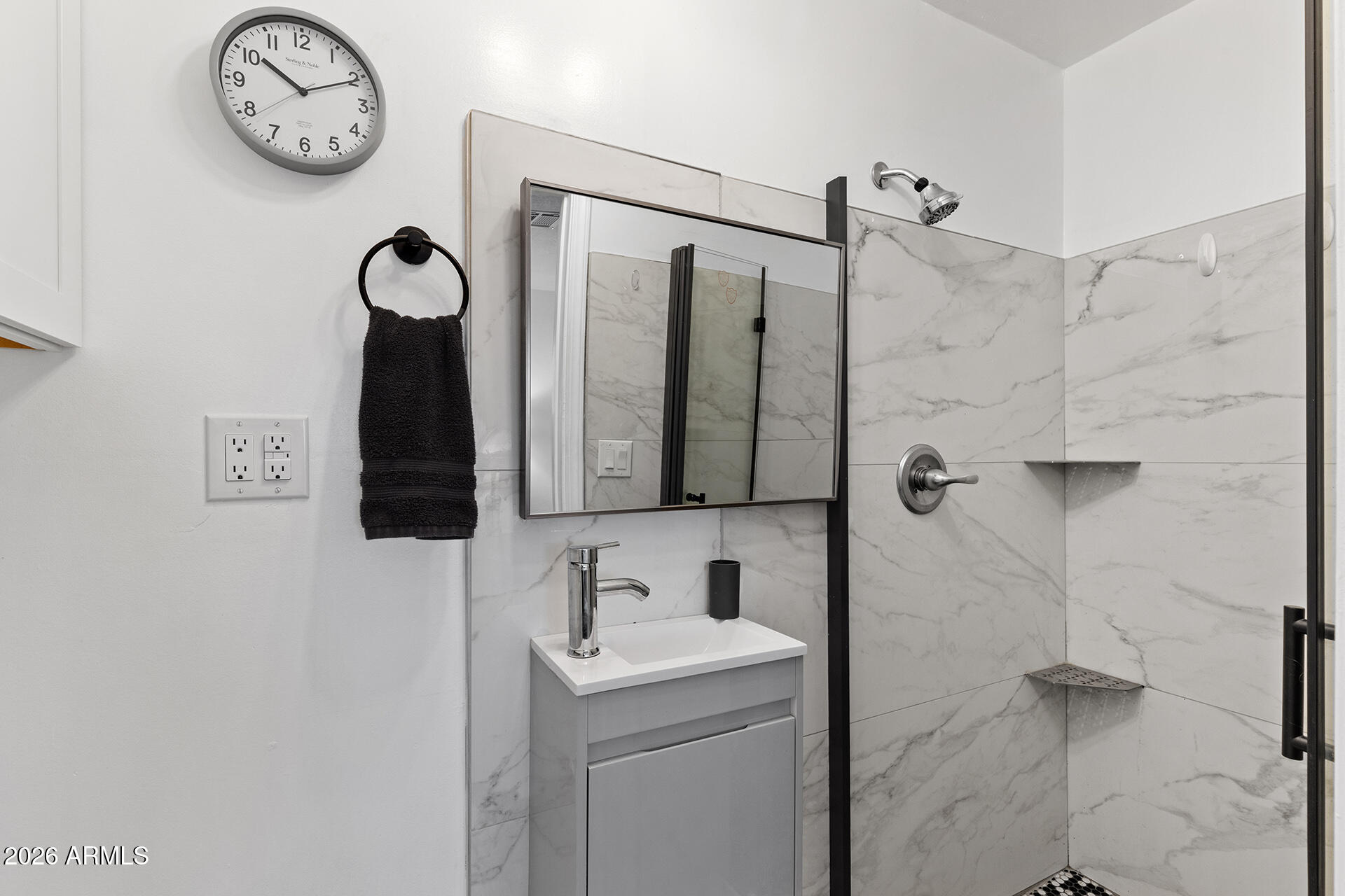 5502 East Butte Street Mesa, AZ 85205 - Photo 16 of 22 Primary Ensuite