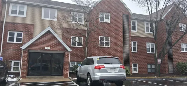 $274,900 | 35 Longworth Avenue, Unit 25, Brockton, MA 02301