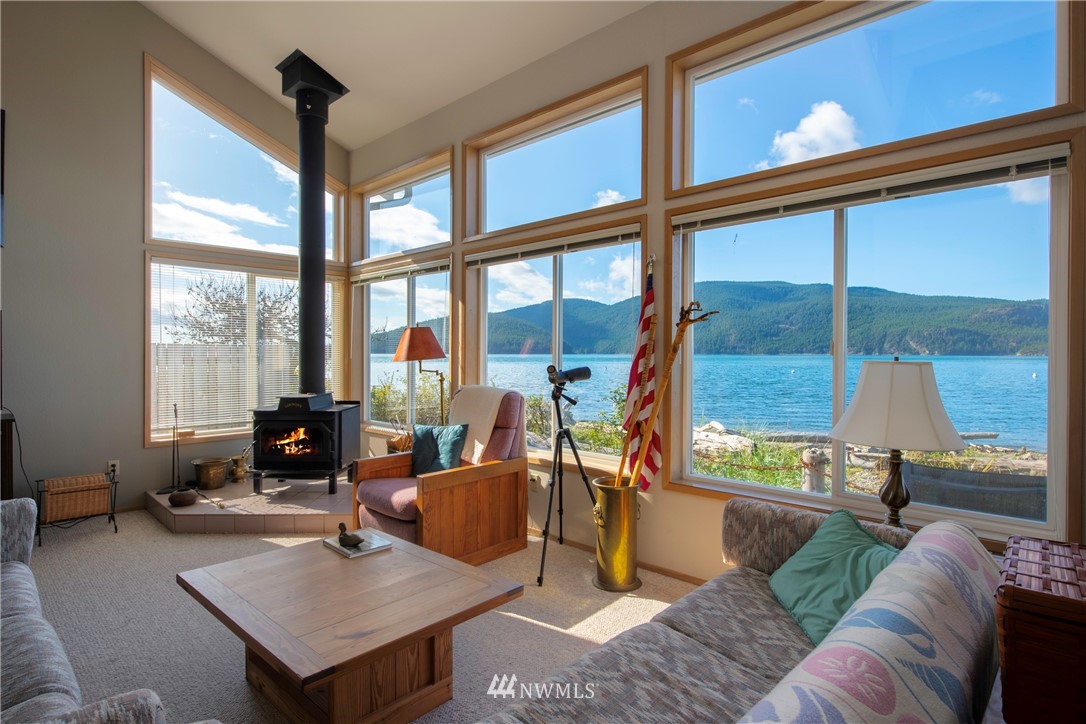 4192 Edens Road Anacortes, WA 98221 - Photo 12 of 25 Gallery Image 12