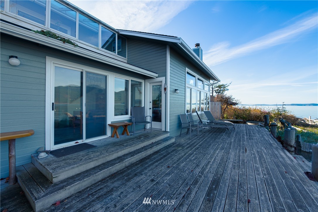 4192 Edens Road Anacortes, WA 98221 - Photo 6 of 25 Gallery Image 6