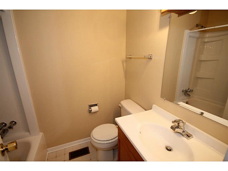 9783 South Conner Street Columbus, IN 47201 - Photo 11 of 17 Gallery Image 11