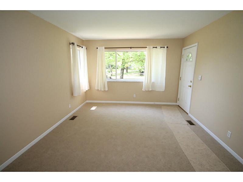 9783 South Conner Street Columbus, IN 47201 - Photo 6 of 17 Gallery Image 6