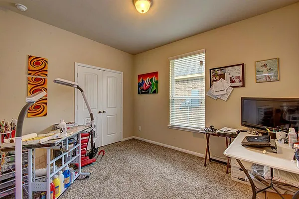 $2,000 | 1251 South Maple Drive, Katy, TX 77493