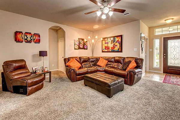 $2,000 | 1251 South Maple Drive, Katy, TX 77493