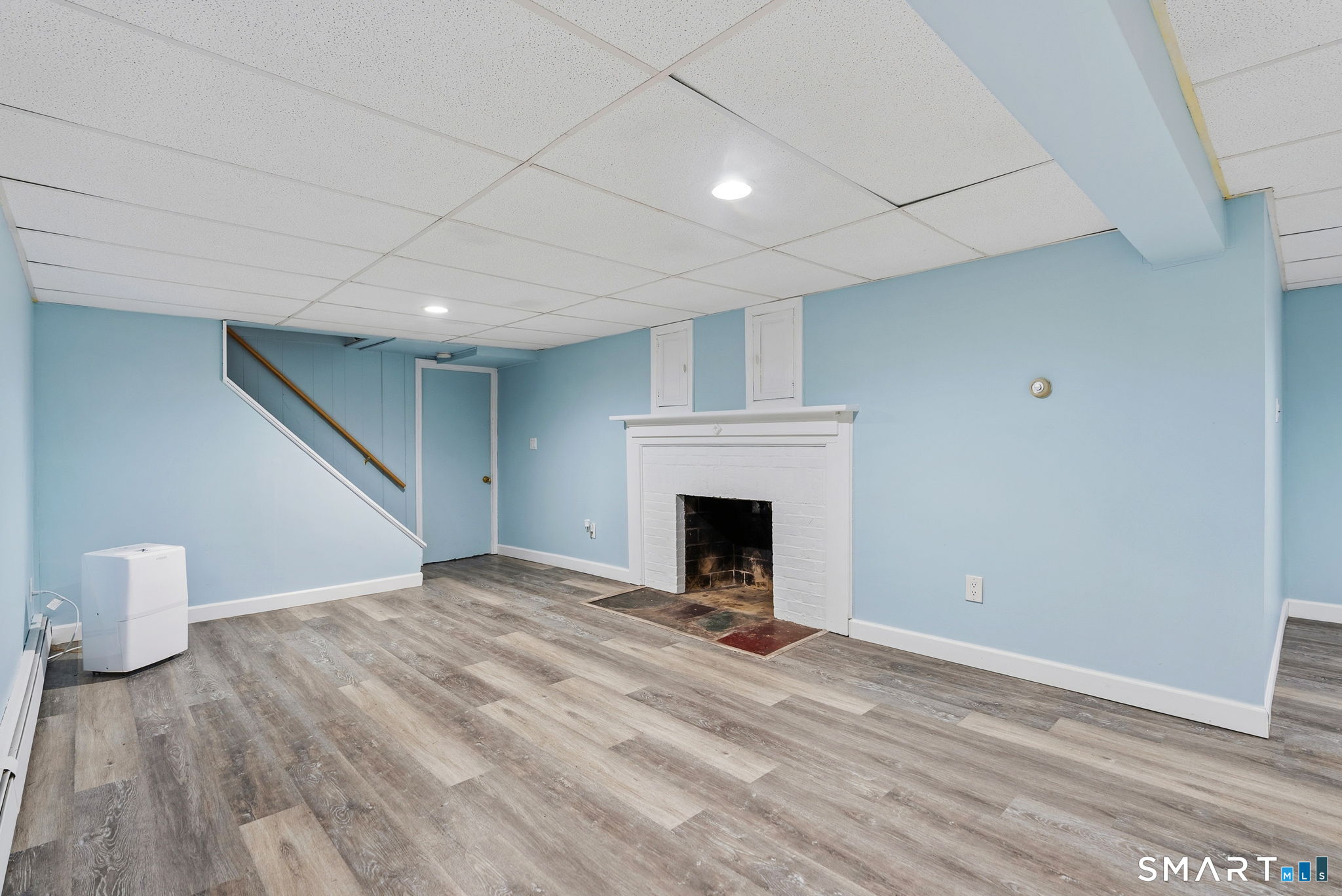 59 Thornbush Road Wethersfield, CT 06109 - Photo 19 of 33
