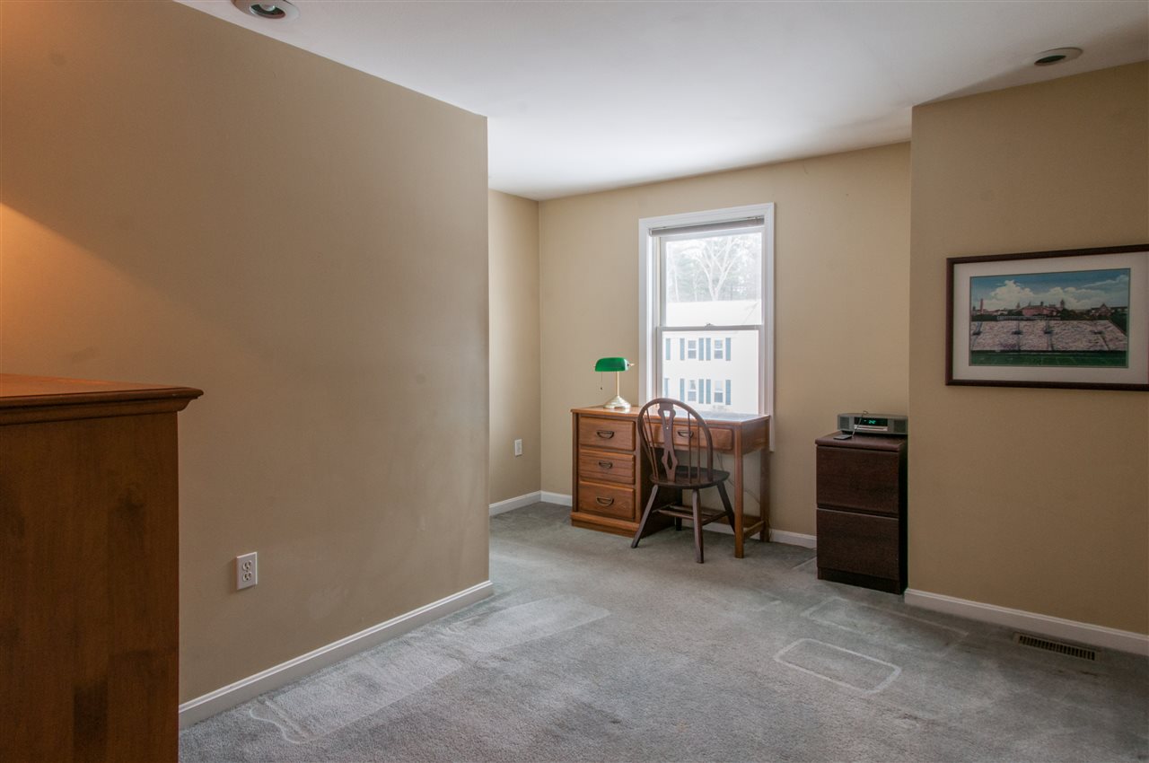 52 Mallard Point Road Merrimack, NH 03054 - Photo 22 of 25