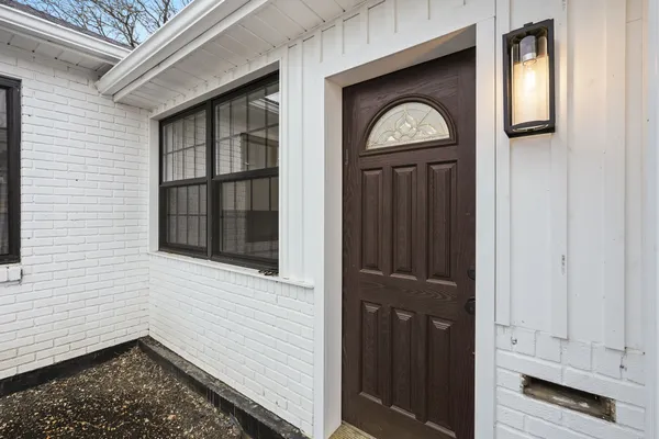 $445,000 | 604 Lowell Drive, Endicott, NY 13760