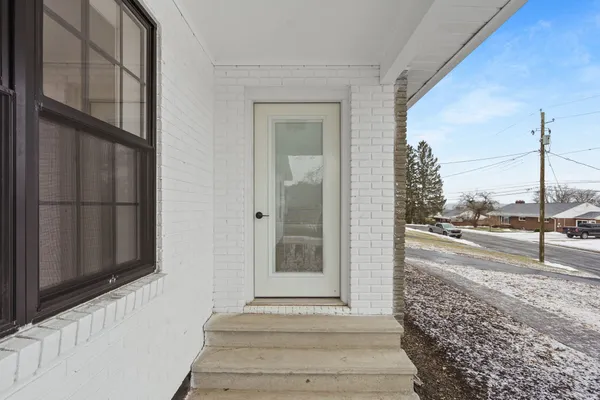 $445,000 | 604 Lowell Drive, Endicott, NY 13760