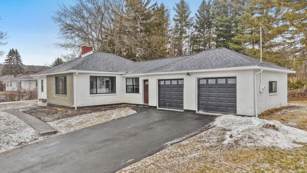 $445,000 | 604 Lowell Drive, Endicott, NY 13760