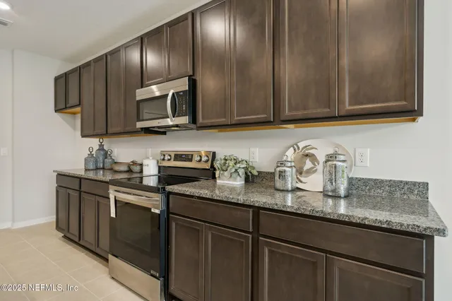 $351,900 | 6267 Weston Woods Drive, Unit 30, Jacksonville, FL 32222