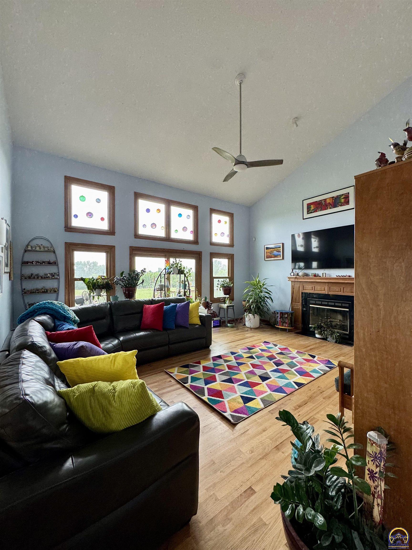 6249 Northwest Humphrey Road Topeka, KS 66618 - Photo 9 of 58 Gallery Image 9