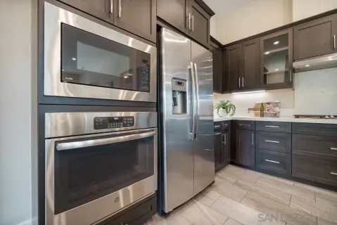 $1,099,000 | 16750 Coyote Bush Drive, Unit 19, San Diego, CA 92127