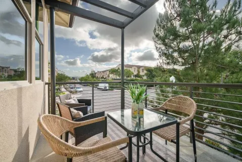 $1,099,000 | 16750 Coyote Bush Drive, Unit 19, San Diego, CA 92127