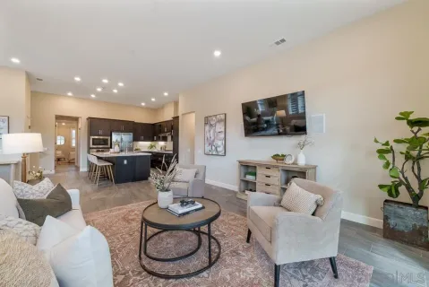 $1,099,000 | 16750 Coyote Bush Drive, Unit 19, San Diego, CA 92127